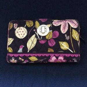 Vera Bradley Twist and lock wallet